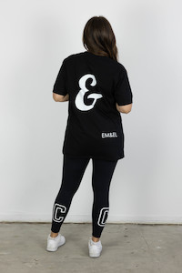 Clothing: SAKARI TEE BLACK