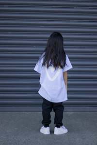 Clothing: LAURA TEE CLOUD BLUE