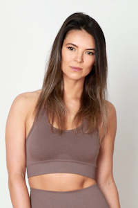 Clothing: *MOTION SEAMLESS BRA