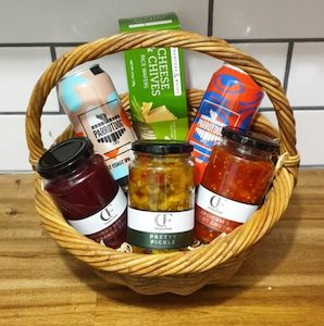 Chutneys or relishes: Gift Basket – Picnic for Two