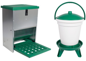 10 Off: Feed-o-Matic 12kg Feeder + Bucket Drinker 18L with Legs Combo