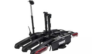 Bicycle and accessory: Thule Epos 3