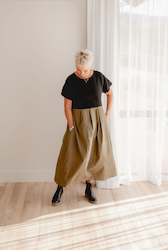 Womenswear: Pleats of Rosie -Caper