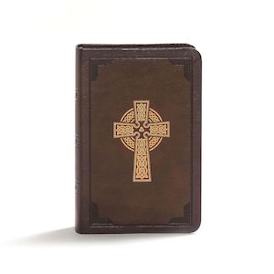 CSB  BIble Compact Ref Brown Celtic Cross (L/P)