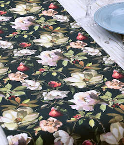 Piera Table Runner