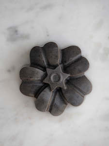 Solid Shampoo Bar - Brazilian Black Clay