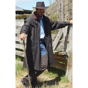 Work clothing: 3/4 Length Oilskin Saddlecoat