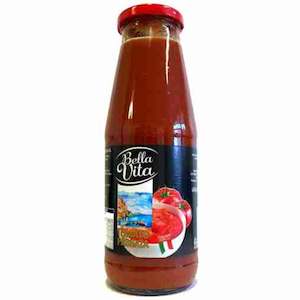 Bella Vita Tomato Passata 680g