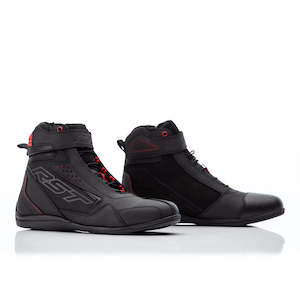 Sporting equipment: RST FRONTIER CE BOOT [BLACK/RED]