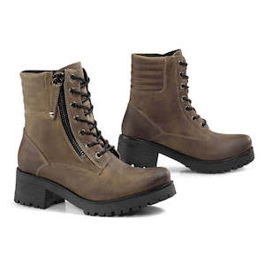 Sporting equipment: FALCO Misty Ladies Boots