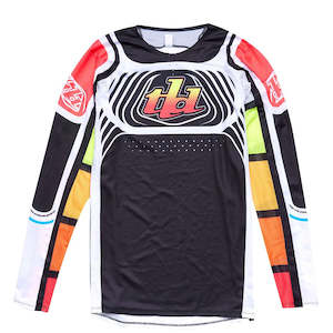 Sporting equipment: SE PRO JERSEY WAVEZ BLACK / MULTI