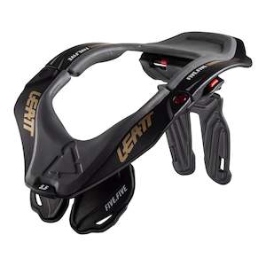 Sporting equipment: Leatt 5.5 Junior Neck Brace - Stealth Black