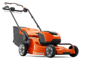 Sporting equipment: Husqvarna LC347iVX Battery Lawn mower - Skin Only