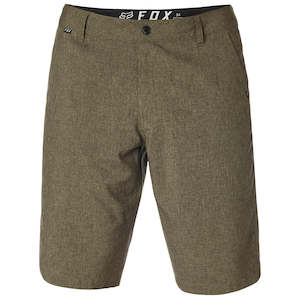 ESSEX TECH SHORT [OLIVE GREEN]