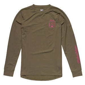 Sporting equipment: YOUTH RIDE TEE  FANGS OLIVE