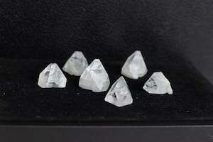 Apophyllite Points