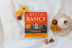 Crystal Basics Pocket Encyclopedia - Nicholas Pearson