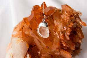 Silver Capped Clear Quartz Tumble Necklace