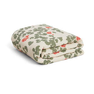 Garbo&Friends Pelargonium Filled Muslin Blanket