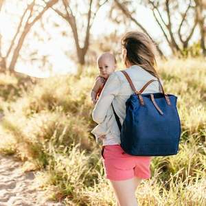 Clothing wholesaling: Arch Original Nappy Bag Navy