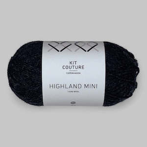 Knitted fabric: Highland Mini Yarn Charcoal Grey 956