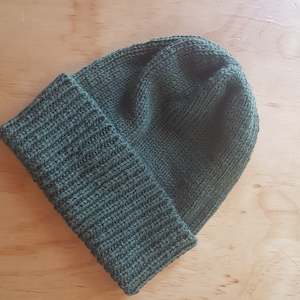 Rib Brim Beanie