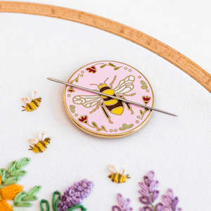 Craft material and supply: Bees & Blossoms Magnetic Needle Minder