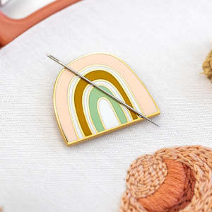 Craft material and supply: Rainbow Magnetic Needle Minder