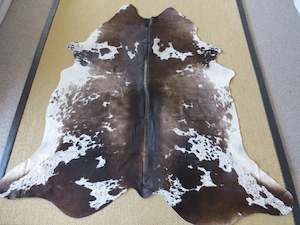 Large Cowhide - Brown and White