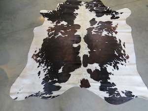 Furniture manufacturing: Cowhide Medium SKU 253  - Red Black Scattered