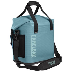 CamelBak ChillBak™ Cube 18 Soft Cooler with Fusion™ 3L Group Reservoir