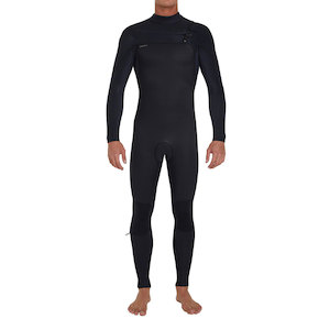 O’Neill Men’s Hyperfreak Chest Zip 3/2+ Steamer Wetsuit – Black