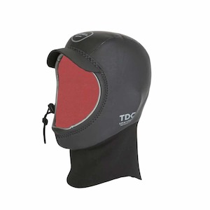 Wetsuits: Xcel Men’s 2mm Drylock Hood With Bill and Dam