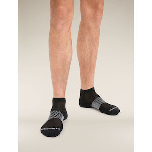 Clothing: Icebreaker Men’s Multisport Light Micro Sock Black