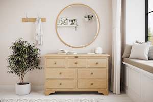 Furniture: Villager 7 Drawer Lowboy