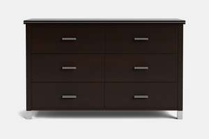 Furniture: Veniece 6 Drawer Lowboy