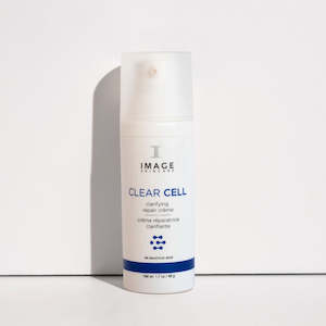 Beauty salon: Clear Cell Clarifying Repair Creme