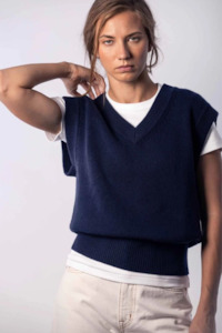 Wool Pullover - Navy