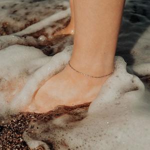 Jewellery: MINI PAPERCLIP ANKLET