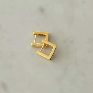 Jewellery: SO SQUARE HUGGIES