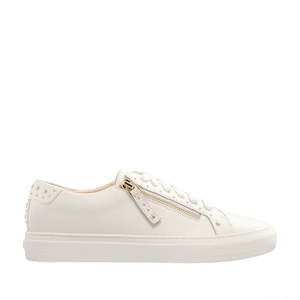 Lifestyle Sneakers: FRANKIE4 BILLIE WHITE STUD