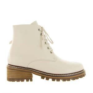 Premium Leather Boots: LE SANSA ZINGER BEIGE