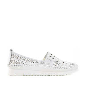 White Sneakers: CABELLO CLEAR WHITE