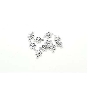 Daisy Connector Charm - Silver- 10pcs