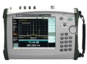 Electrical measuring or testing instrument: MS2720T Spectrum Master