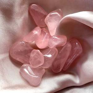 Jewellery: Rose Quartz Tumble