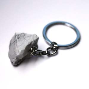 Howlite Raw Keychain