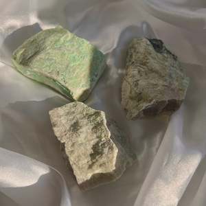 Green Moonstone Raw