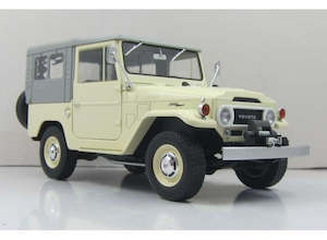 Hobby equipment and supply: Triple 9 1967 Toyota Landcruiser FJ40 Beige