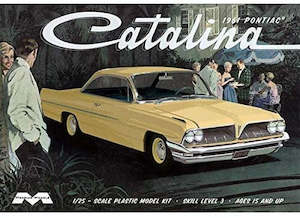 Hobby equipment and supply: Moebius 2850 1961 Pontiac Catalina - 1/25 Scale